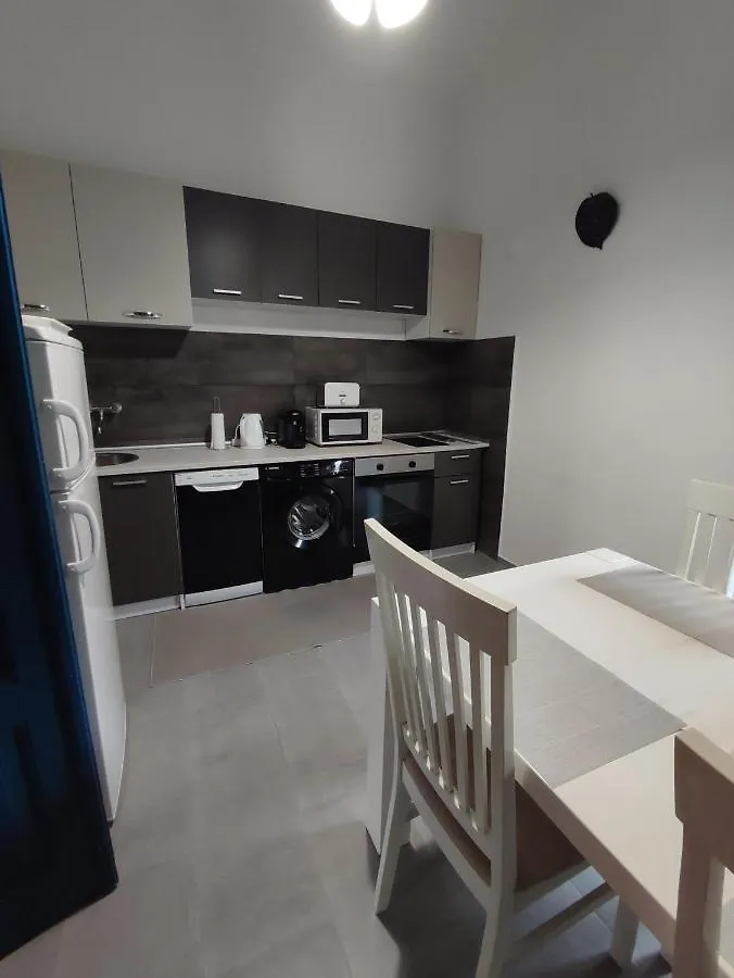 Apartment Tina Pula
