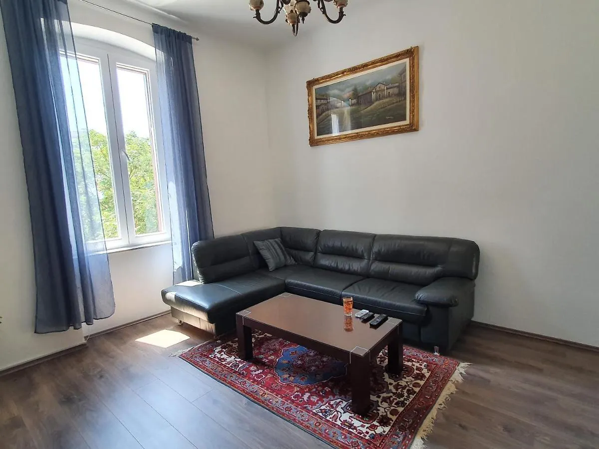 Apartment Tina Pula